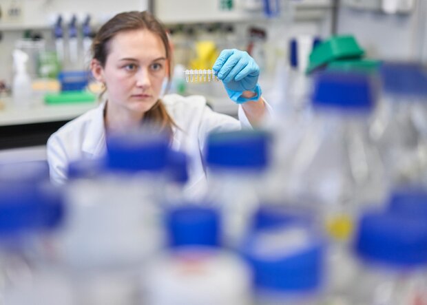 UNIZ_Labor_Admin_02_051_rgb